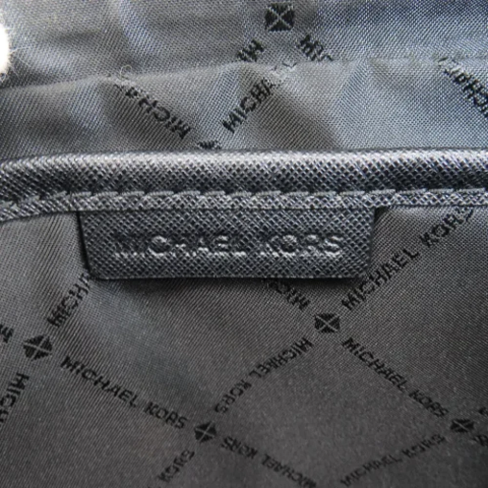 Michael Kors Pre-owned Plastic shoulder-bags Black Dames