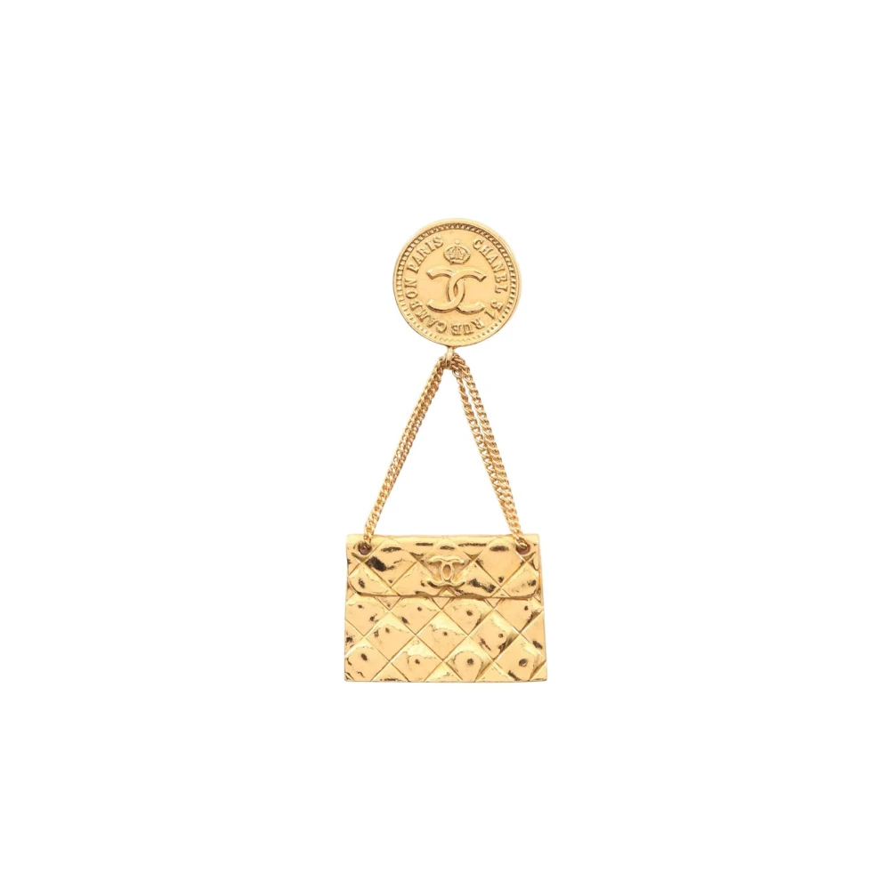 Chanel Vintage Women's Yellow Pre-Owned Ornamental Brooch