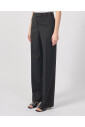 pantalon-noir-coupe-droite