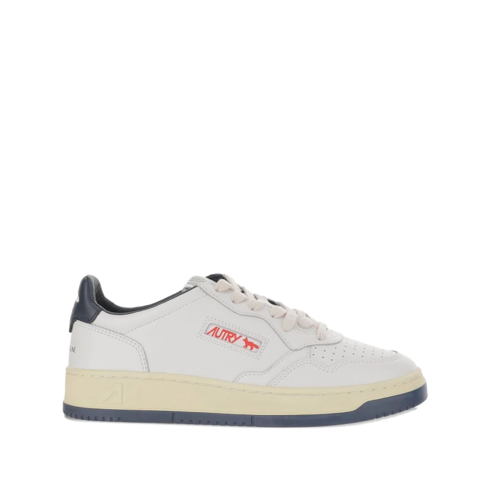 Autry - Shoes > Sneakers - White - Autry - Modalova