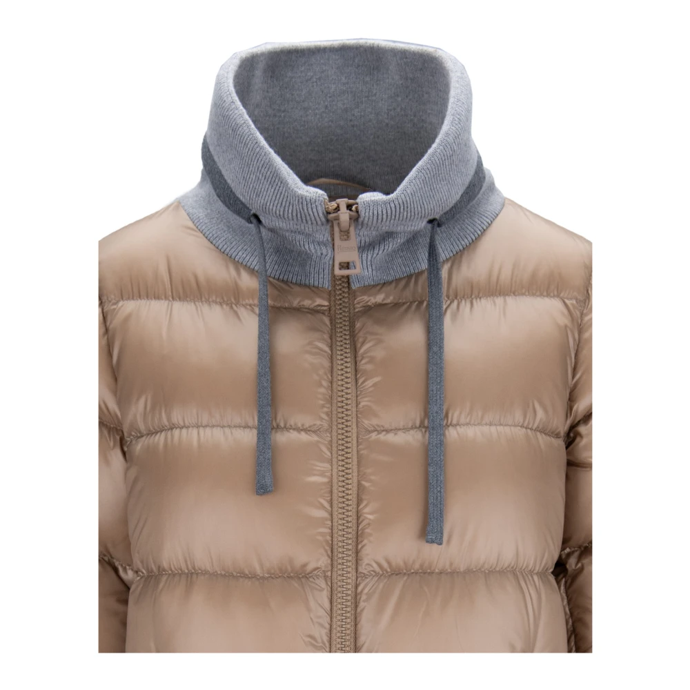 Herno High Collar Down Jacket met Rits Beige Dames