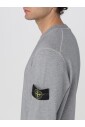 witte-sweatshirt-met-lange-mouwen-stijlvol-ontwerp