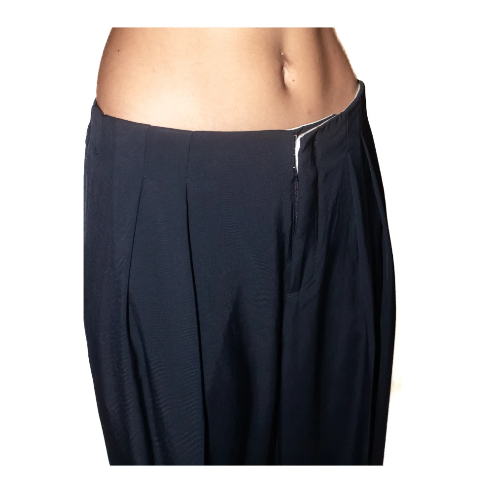 Liviana Conti Zwarte Dubbel Geplooide Peg Broek Black Dames