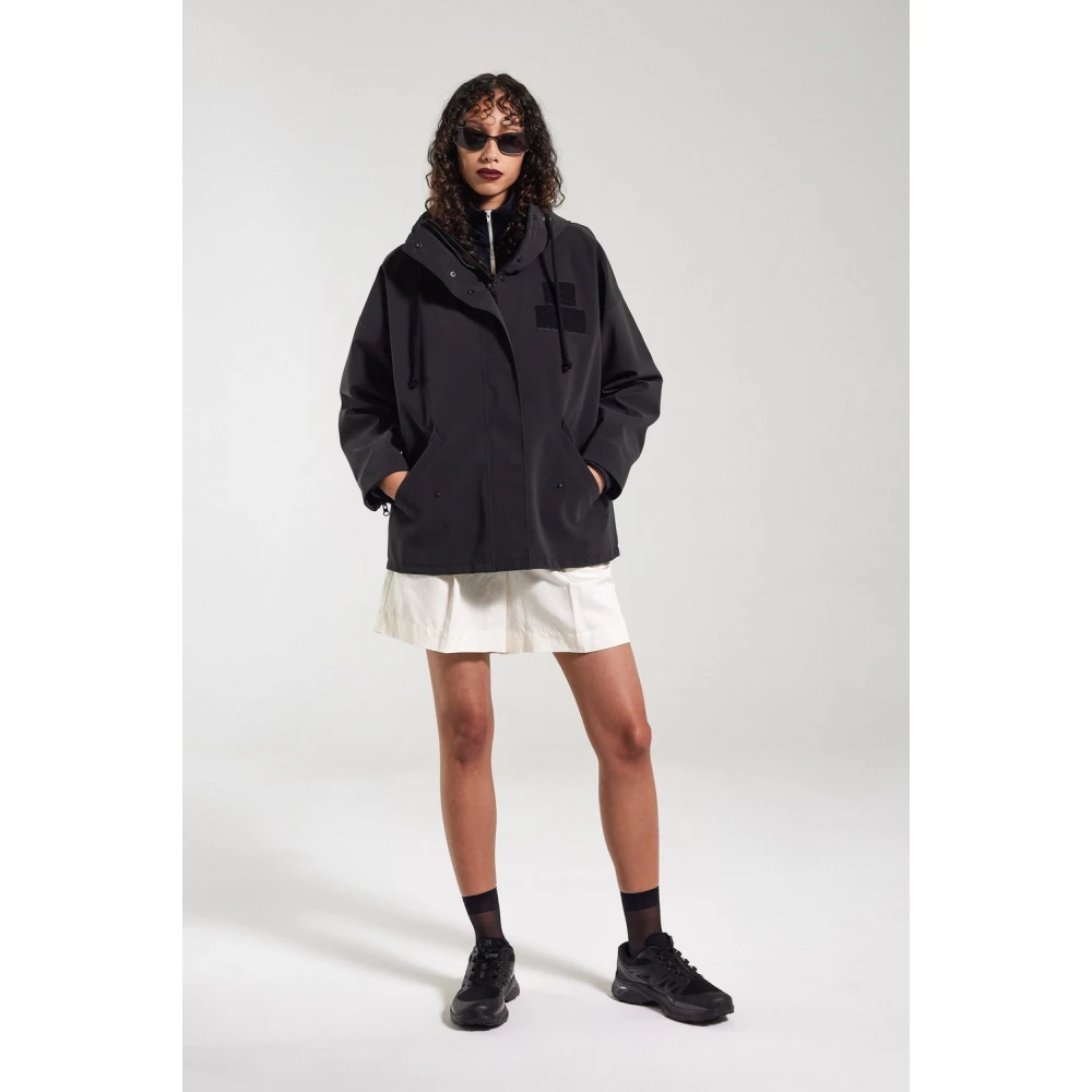 Stutterheim Matte Regenjas met Elegante Silhouet Black Dames