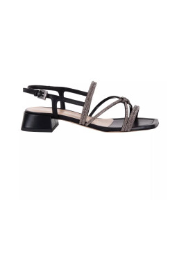 sandales-noires-pour-femmes