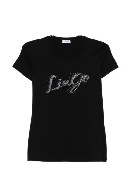 black-t-shirts-and-polos