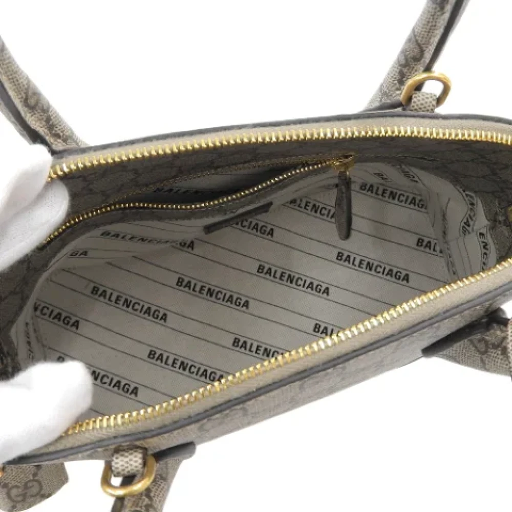 Gucci Vintage Pre-owned Fabric handbags Beige Dames