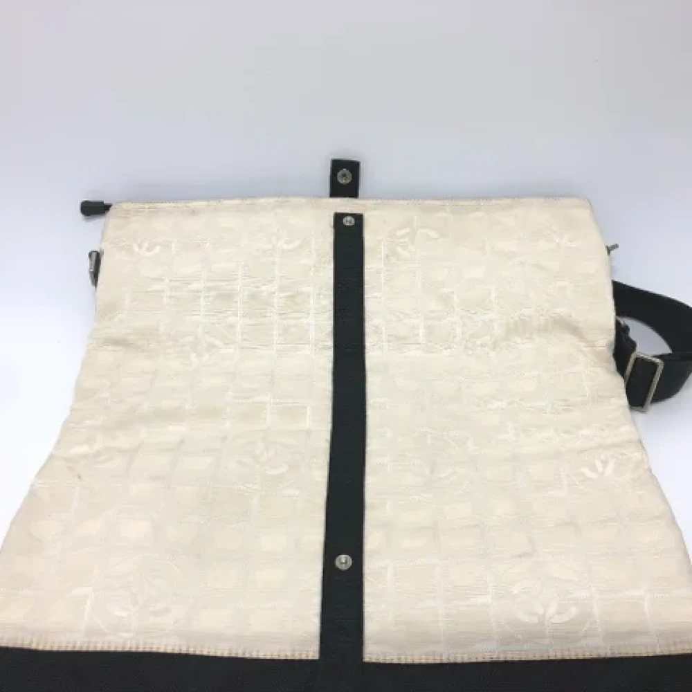 Chanel Vintage Pre-owned Fabric chanel-bags White Dames