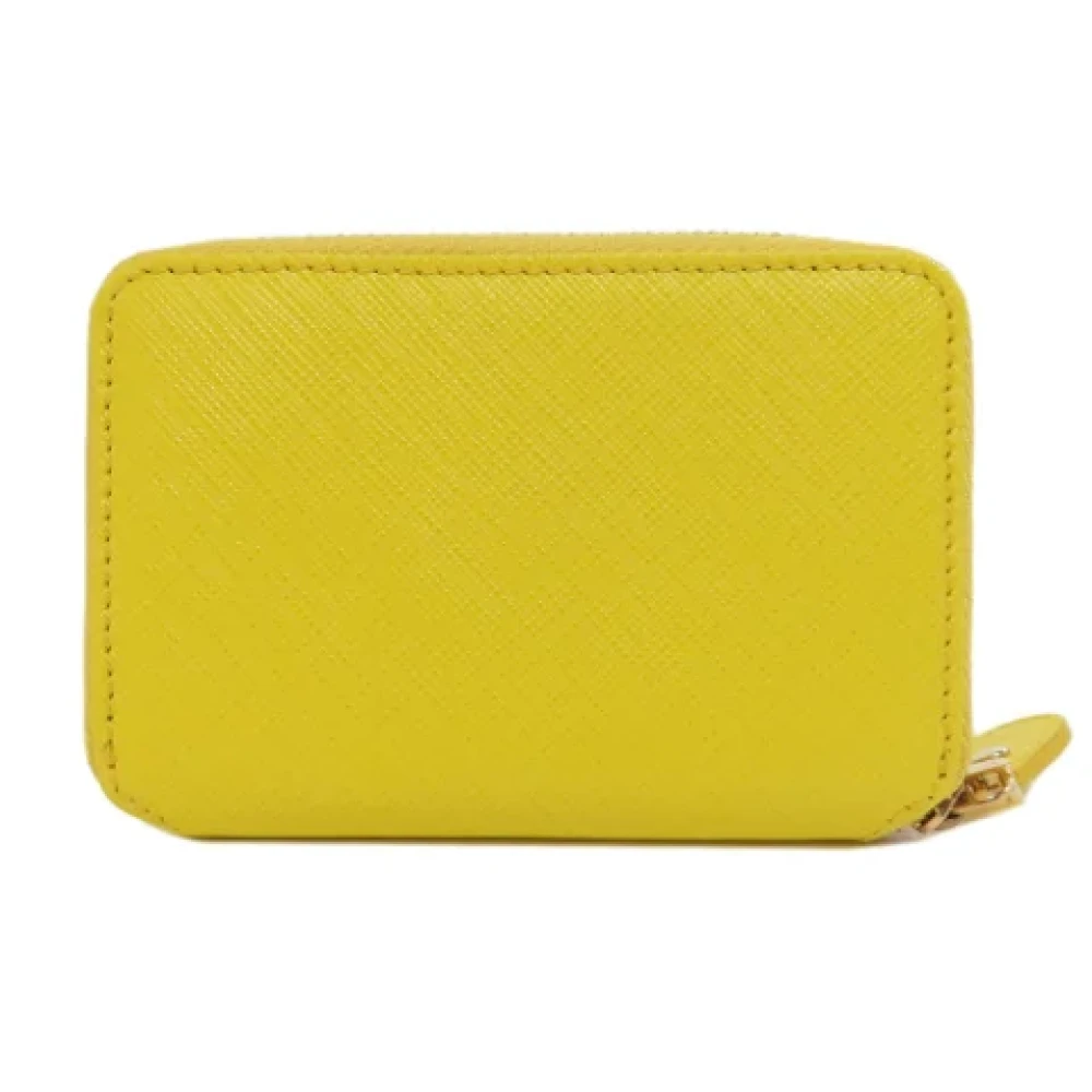 Salvatore Ferragamo Pre-owned Leather wallets Yellow Dames