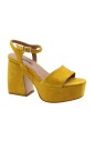 high-heel-sandals