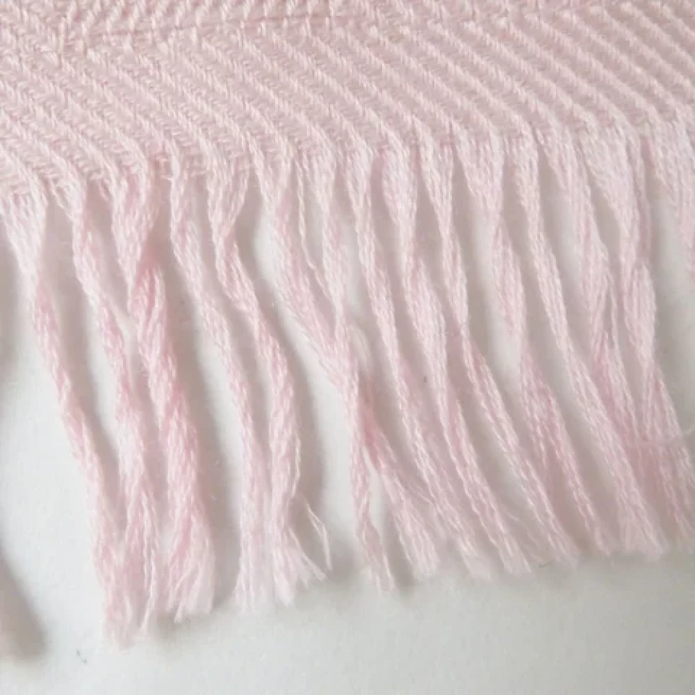 Hermès Vintage Pre-owned Cashmere scarves Pink Dames