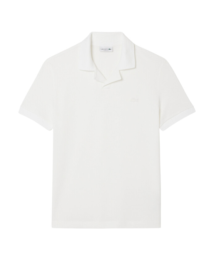 white-t-shirts-and-polos