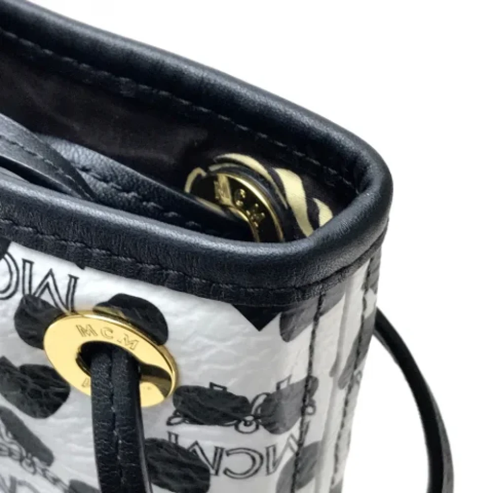 MCM Pre-owned Leather totes Black Dames