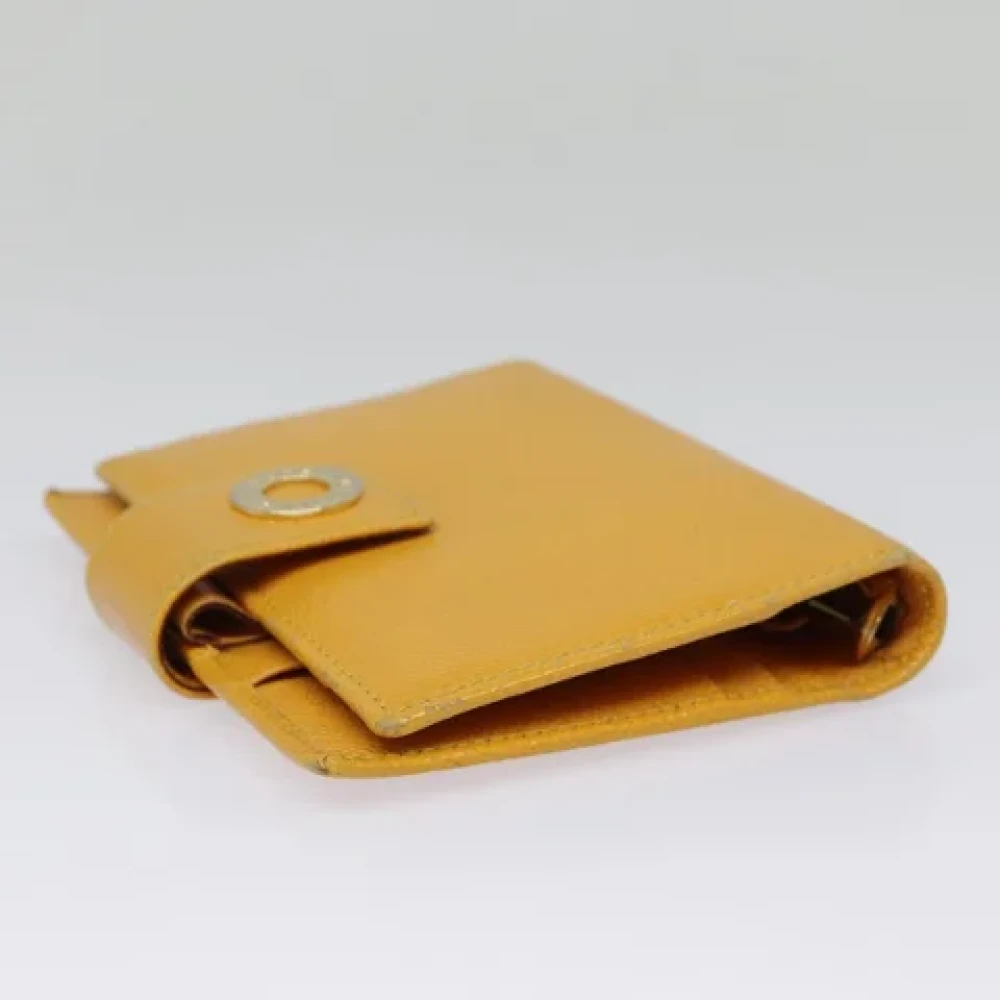 Celine Vintage Pre-owned Leather home-office Yellow Dames