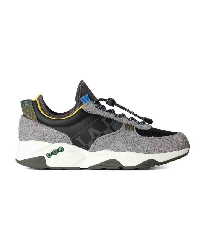baskets-de-course-grises-avec-inserts-en-cuir