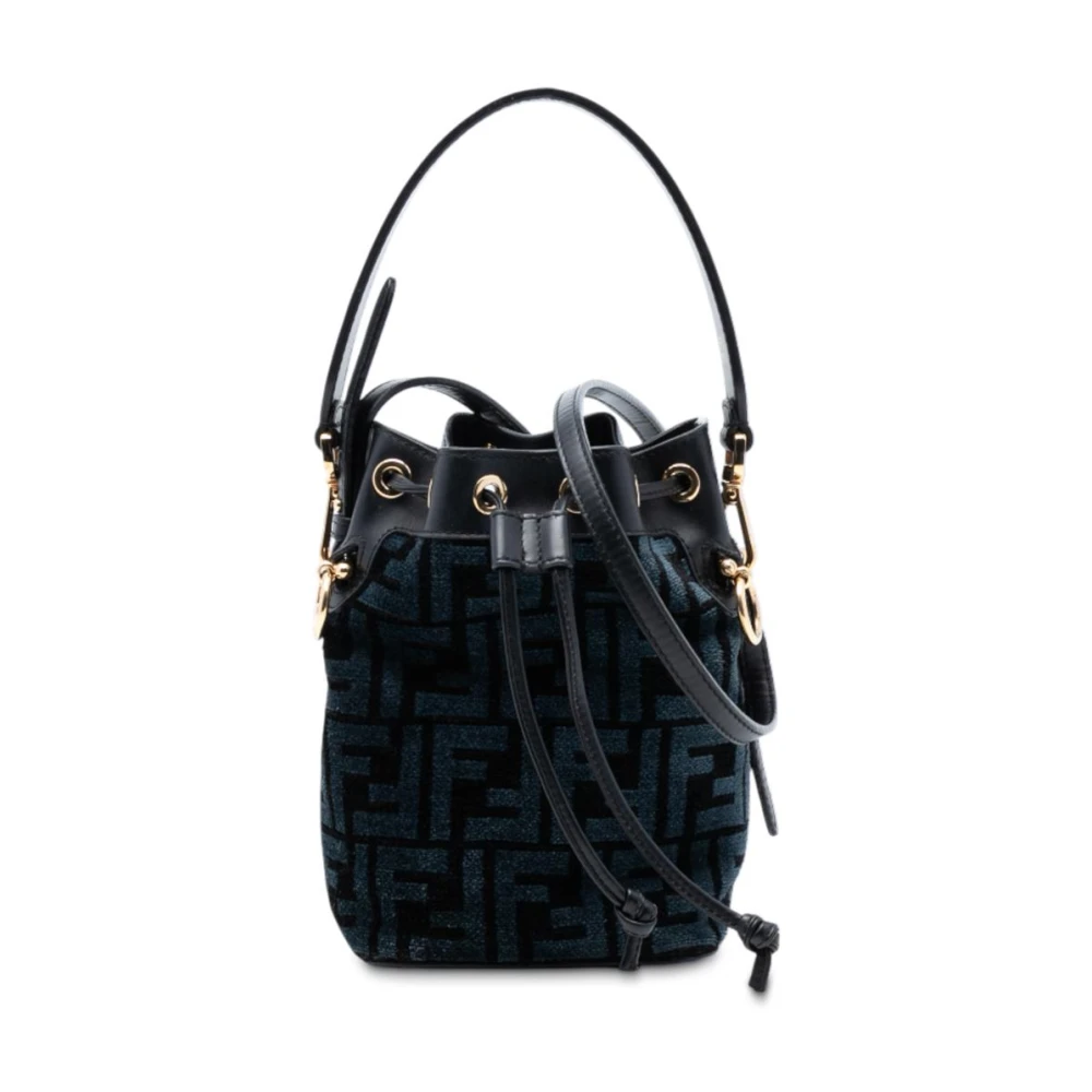 Fendi Vintage Women's Black Pre-Owned Bucket Style Top Handle Bag