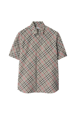 chemise-classique-a-boutons-gris-clair