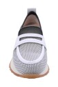 cross-mocassin-shoes
