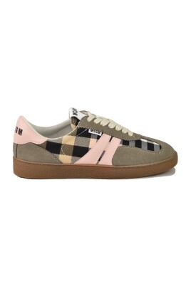 sneakers-semelle-en-caoutchouc