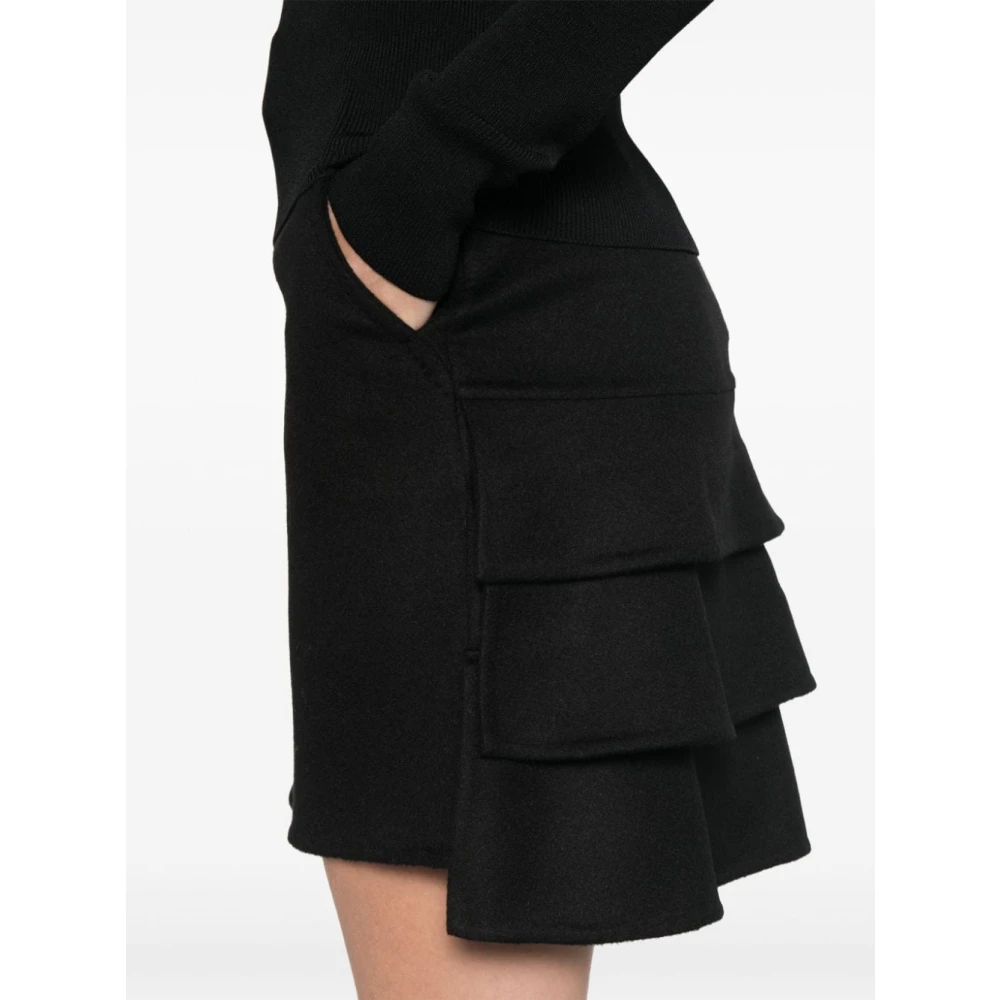 Max Mara Zwarte Geborstelde Rok Laagjes Details Black Dames