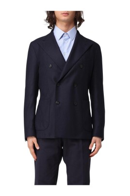 blue-double-breasted-blazer-patch-pockets