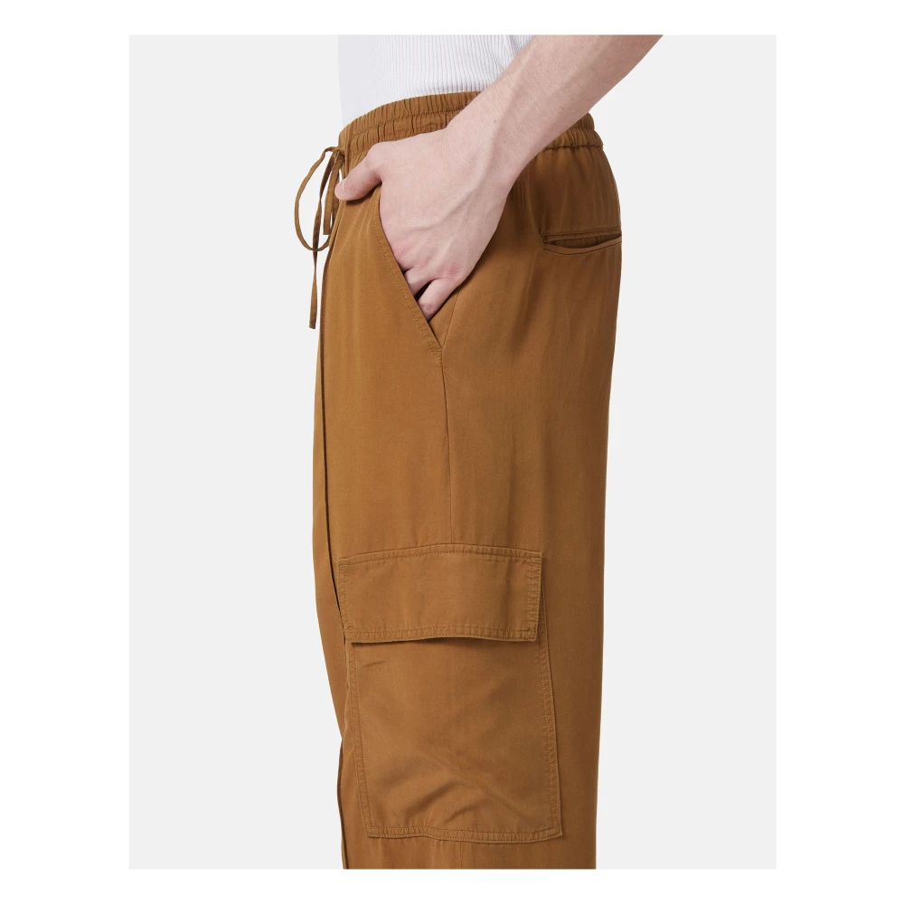 Iceberg Oliekleurige cargobroek in Tencel met borduursel Beige Heren
