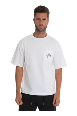 logo-pocket-oversize-t-shirt