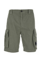 groene-bermuda-shorts-met-riemlussen