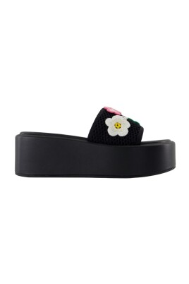 black-platform-sandals-synthetic-leather