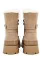 suede-lace-up-enkellaarzen-modieus-veelzijdig