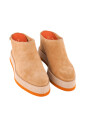 heeled-mules
