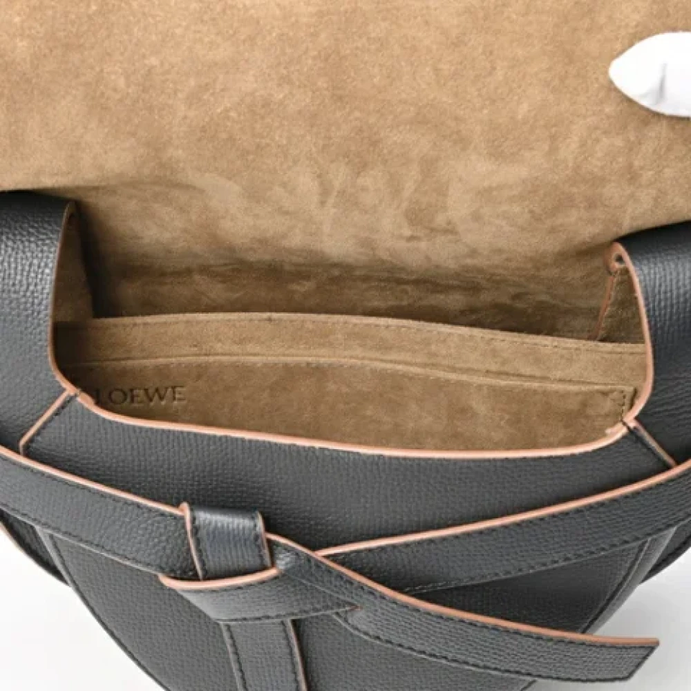 Loewe Pre-owned Fabric shoulder-bags Black Dames