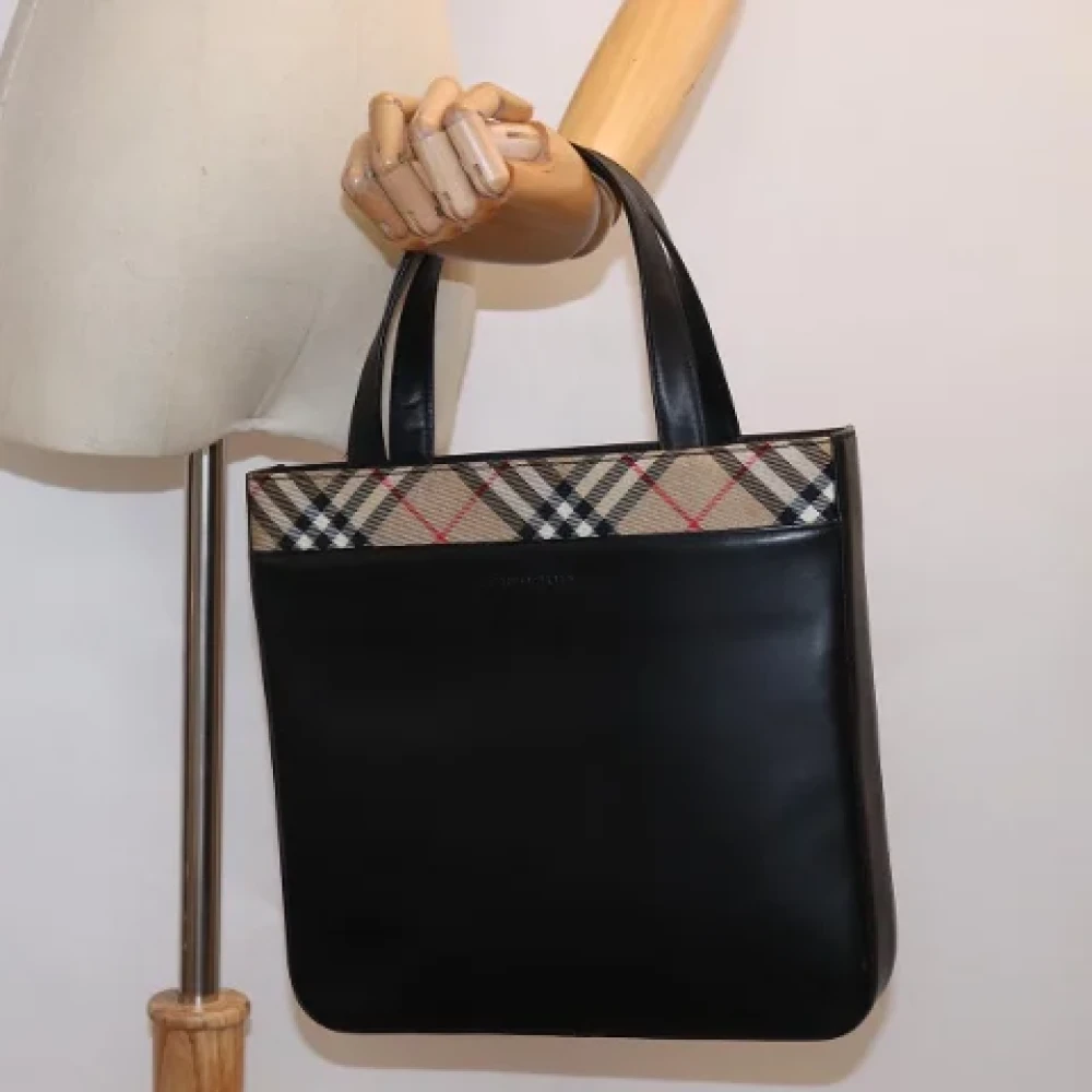 Burberry Vintage Pre-owned Fabric handbags Black Dames