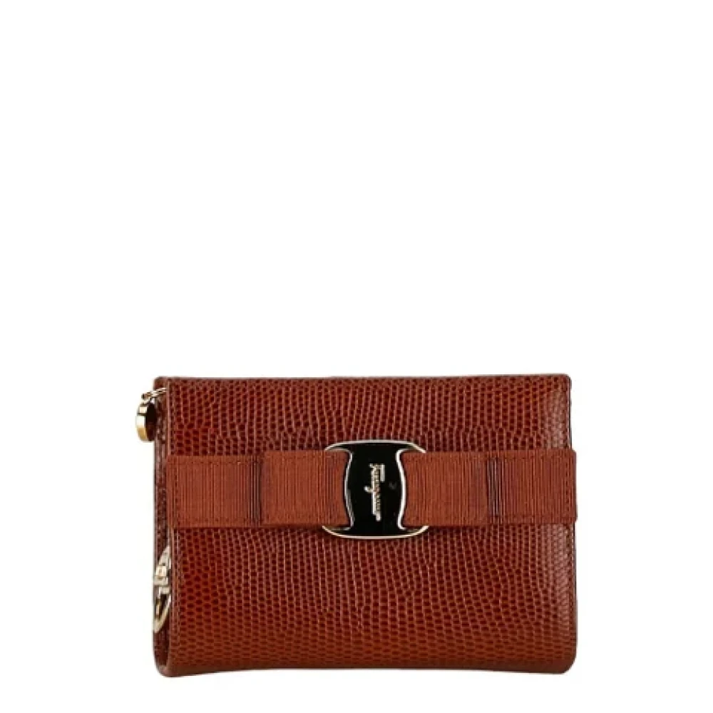 Salvatore Ferragamo Pre-owned Fabric pouches Red Dames