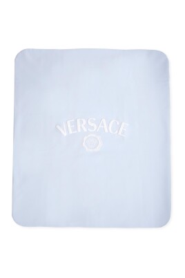 couverture-rembourree-bleu-clair-avec-logo
