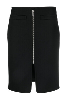 jupe-longue-noire-en-laine