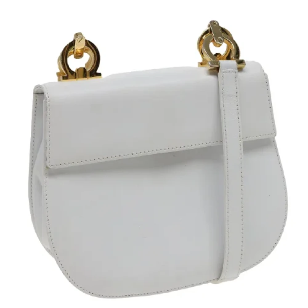 Salvatore Ferragamo Pre-owned Leather shoulder-bags White Dames