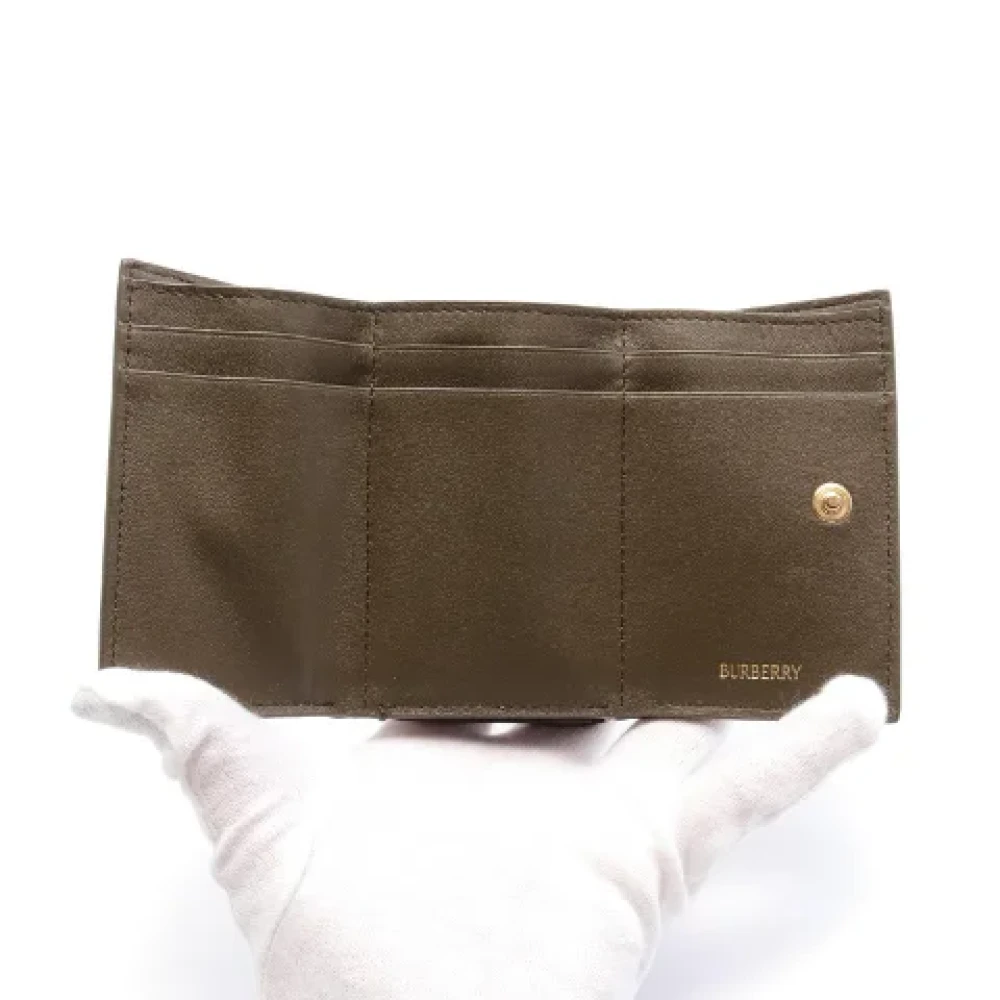 Burberry Vintage Pre-owned Canvas wallets Brown Dames