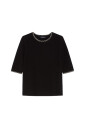 pull-noir-ligne-droite-brode