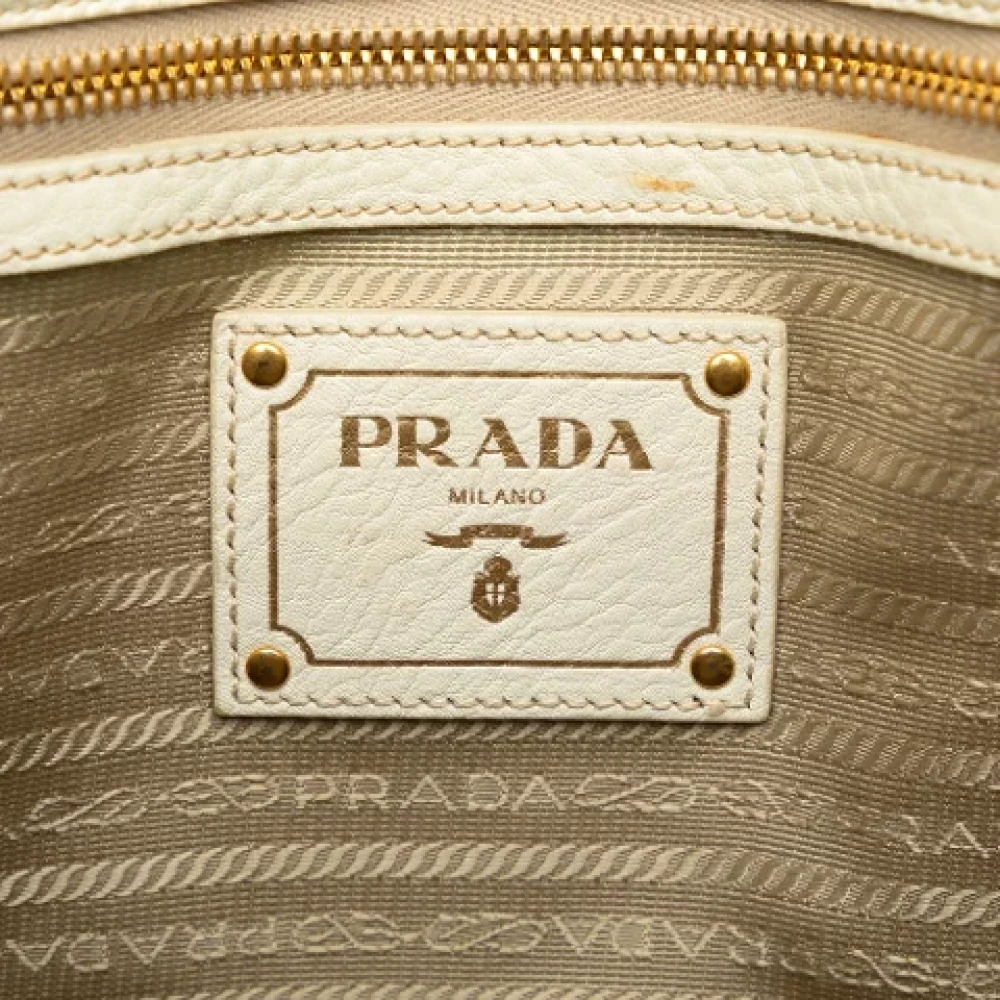 Prada Vintage Pre-owned Leather crossbody-bags White Dames