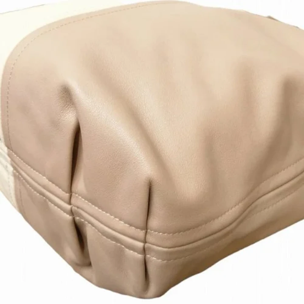 Coach Pre-owned Leather handbags Beige Dames