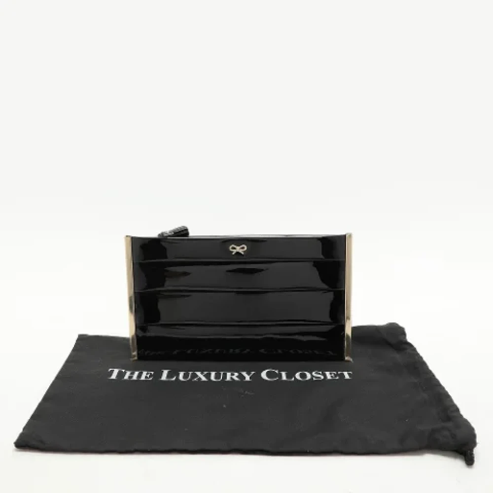 Anya Hindmarch Pre-owned Leather clutches Black Dames