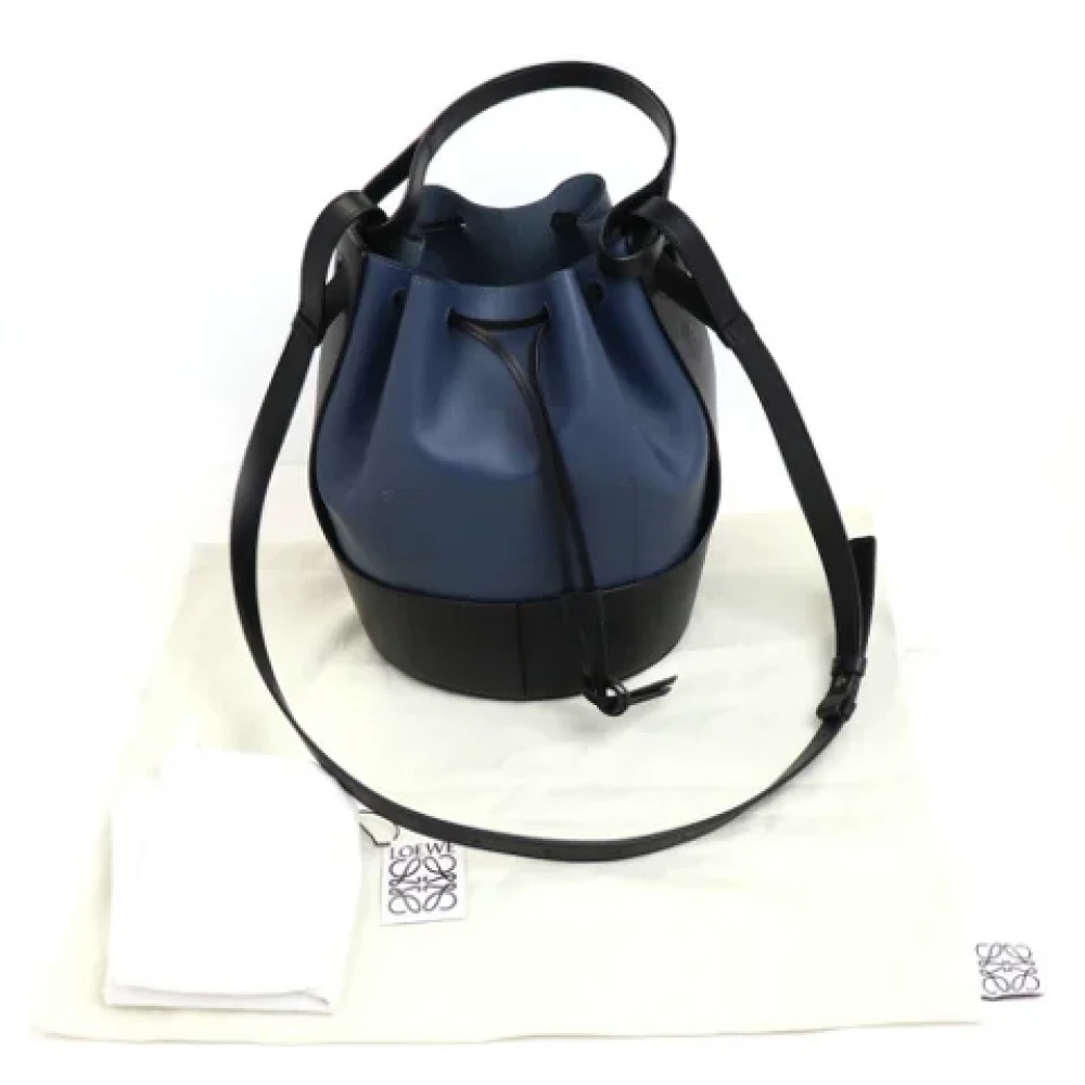 Loewe Pre-owned Fabric shoulder-bags Blue Dames