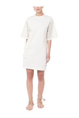 robe-elegante-pour-femmes