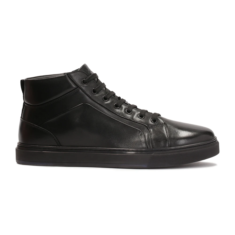 Kazar Zwarte heren hoge sneakers.Dit product valt groot uit. Heren Schoenen