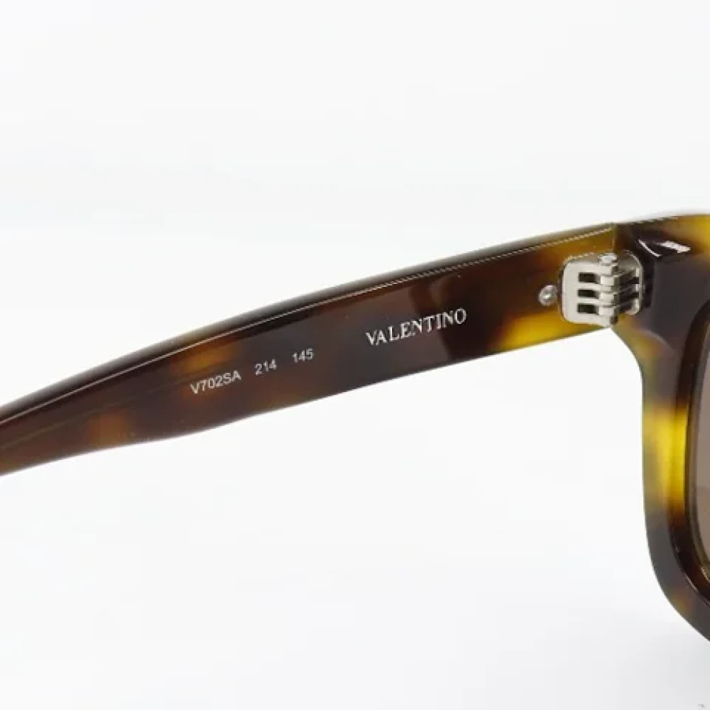 Valentino Vintage Pre-owned Plastic sunglasses Brown Dames