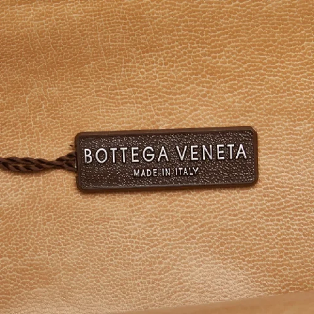 Bottega Veneta Vintage Pre-owned Leather clutches White Dames