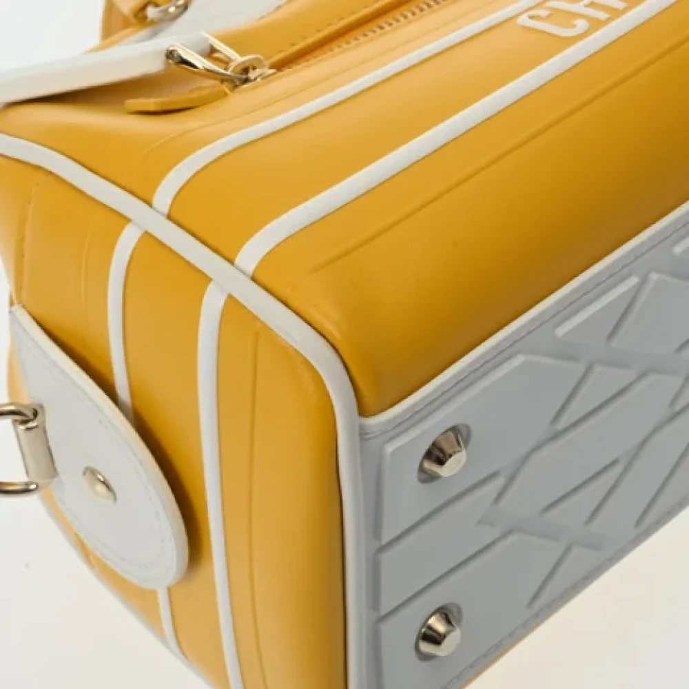 Dior Vintage Pre-owned Leather handbags Yellow Dames