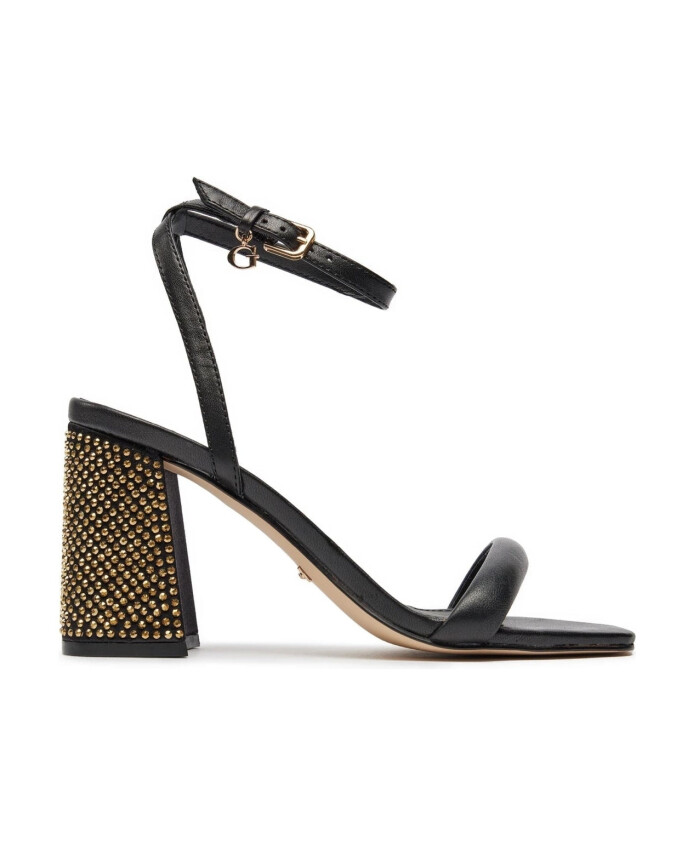high-heel-sandals