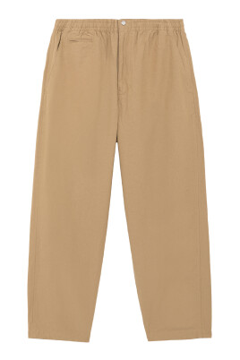 pantalon-beige-en-coton-ajuste-ss25